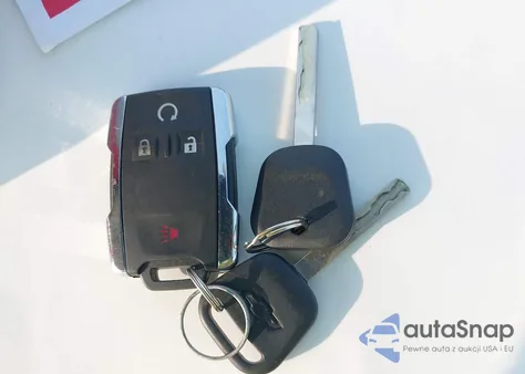 2014 Chevrolet Silverado 1500 1Lt z USA, uszkodzony, nr VIN 1GCVKREH1EZ389480